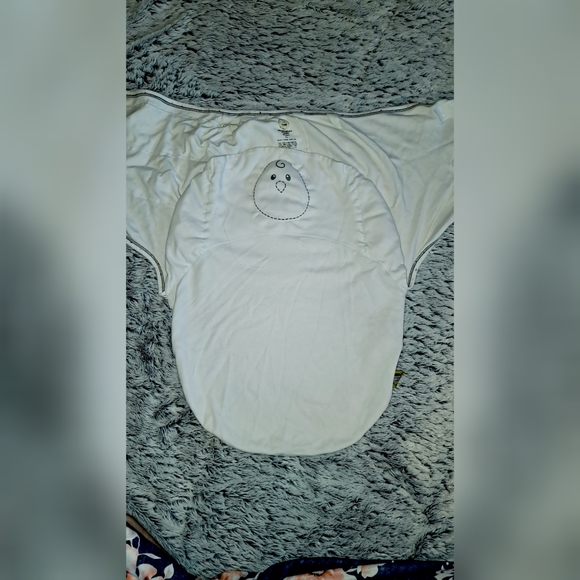 Nested bean weighted swaddle - Picture 1 of 4